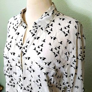 Just Living Migrating Duck Shirt M